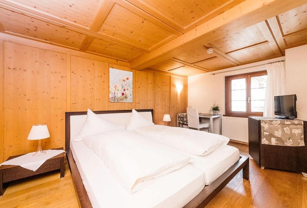 The Boutique Gasthaus Engel Walchwil ภายนอก รูปภาพ